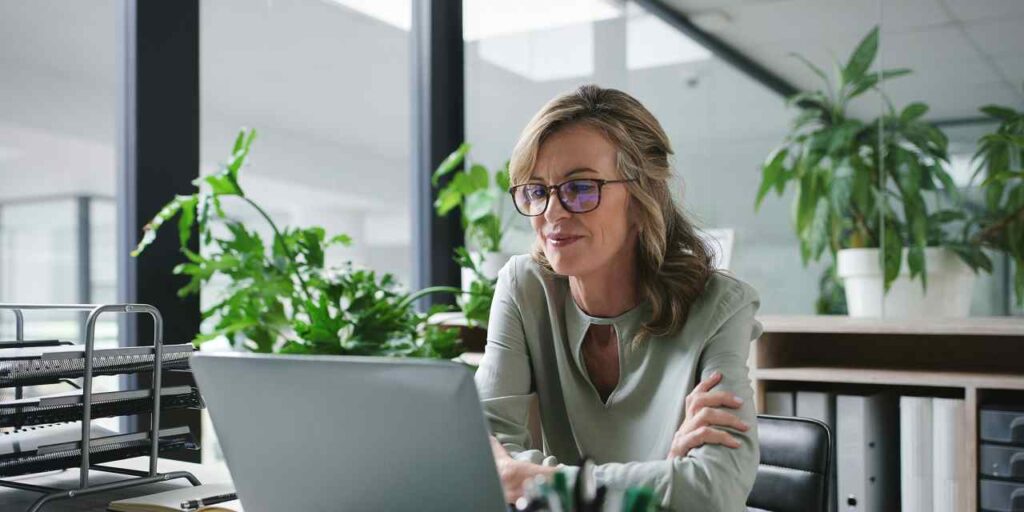 'אני לא מודאג ממורשת.' אני בן 63 בלי ילדים ו 600,000 $. אני גם מקבל ביטוח לאומי ופנסיה. מה הלאה בשבילי?