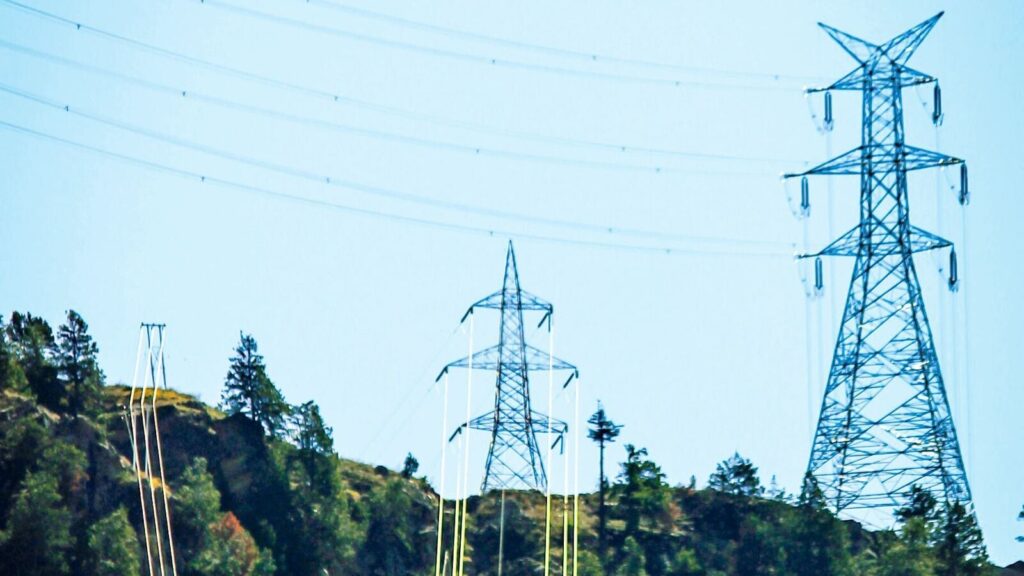 פרמיות ביטוח עבור RE, פרויקטים של הידרו אמורים לעלות בין הסכמה עם פקיסטן עם פקיסטן