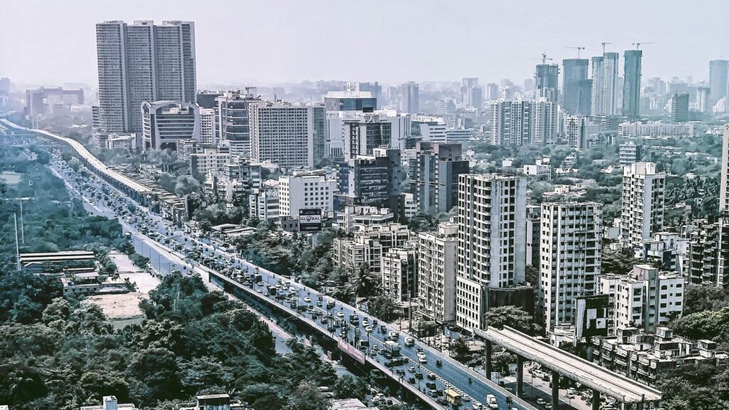 מגבעת מלבר למלד, בונים מתנפחים פנימה לפיתוח מחדש של בתים המזדקנים של מומבאי