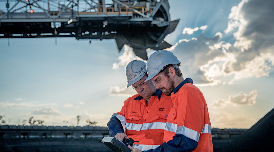 גלנקור אומר שהיא נמצאת במגעים מוקדמים עם ריו טינטו למיזוג