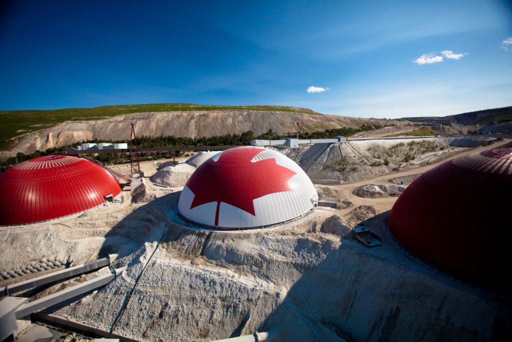 מיזוג אנגלו אמריקן-טק לקראת אישור הגבלים עסקיים של האיחוד האירופי