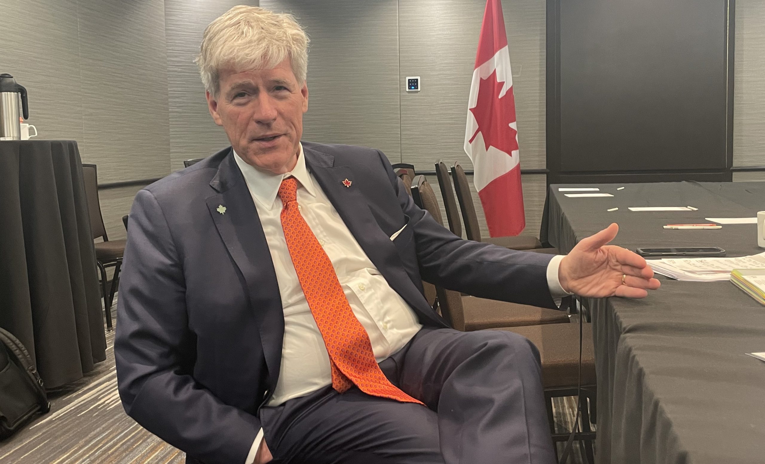 PDAC: קנדה תהיה ה-G20 המהירה ביותר בהיתרי כרייה, נשבע שר משאבי הטבע