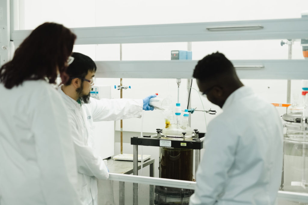 DEScycle, מיצובישי שותפה לקידום מיחזור מתכות של פסולת אלקטרונית ביפן