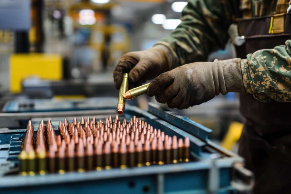 טונגסטן מתכת תחמושת עולה על זהב, נחושת בראלי של 557%.