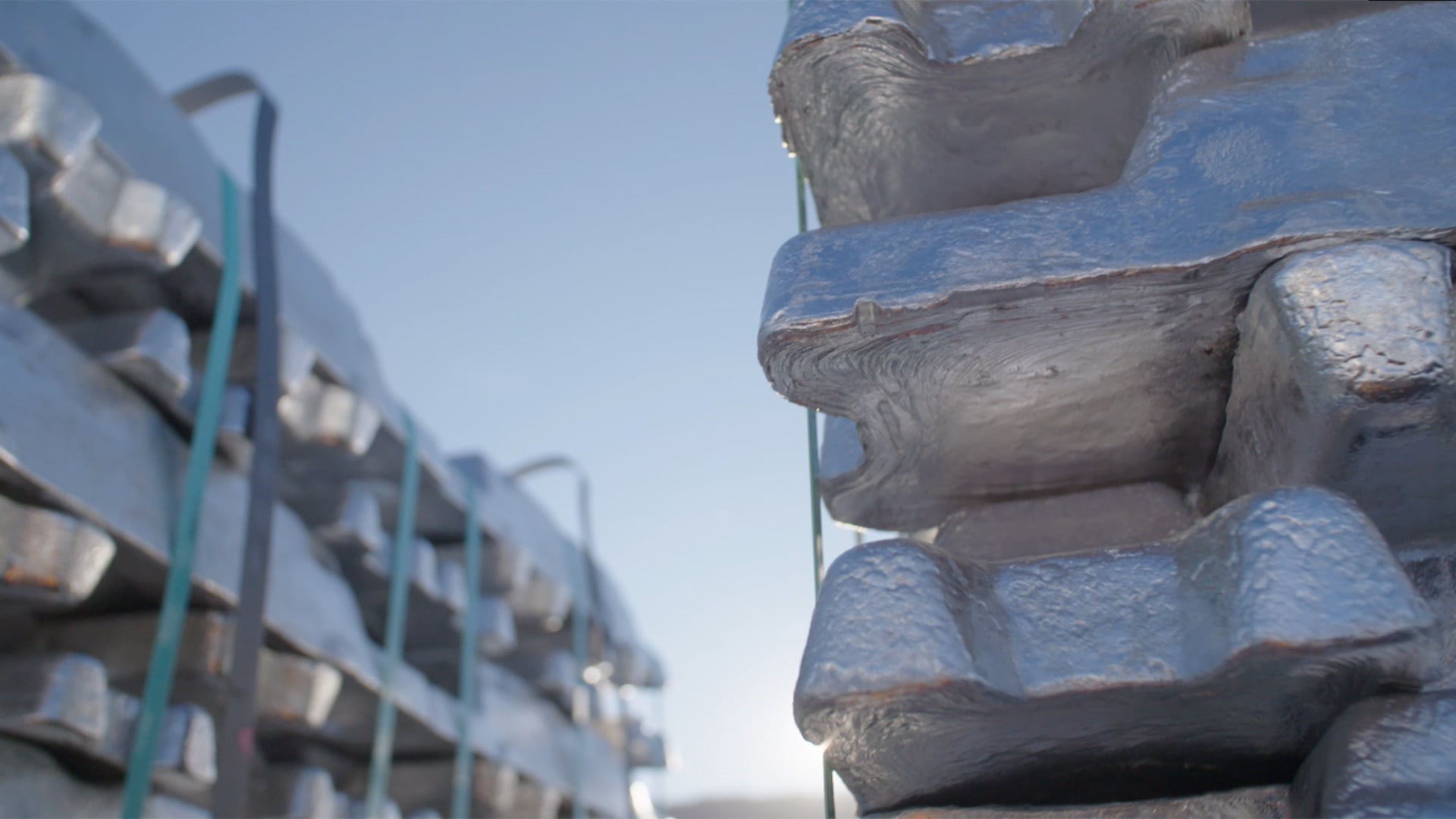 Rio Tinto מעלה את הצעת הפרימיום האלומיניום ביפן לרבעון השני